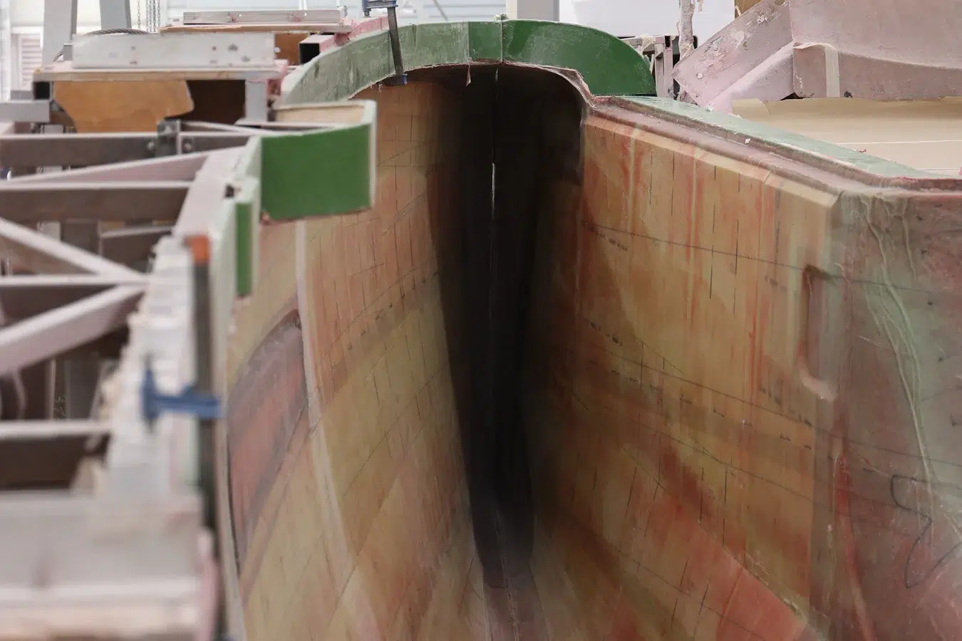 Article OY 57 start build2 - Outremer